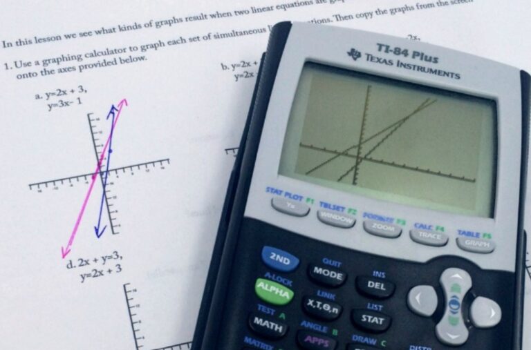 القيم المميزة والمتجهات المميزة لمصفوفة 3×3